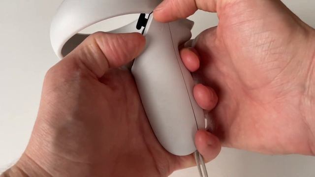 Open the Oculus Quest 2 Controllers and Replace the Battery смотреть онлайн