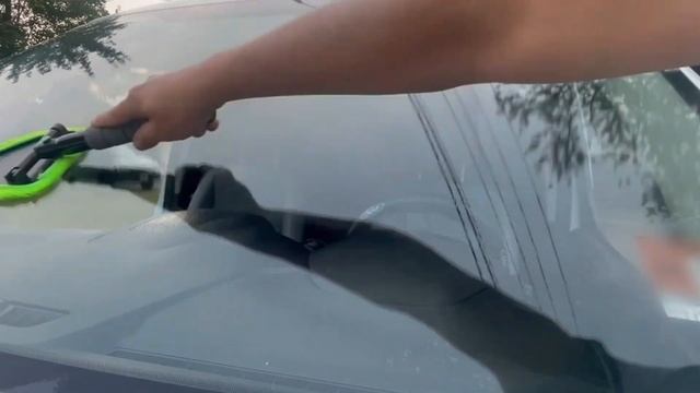 X XINDELL Windshield Cleaner | Our Point Of View смотреть онлайн