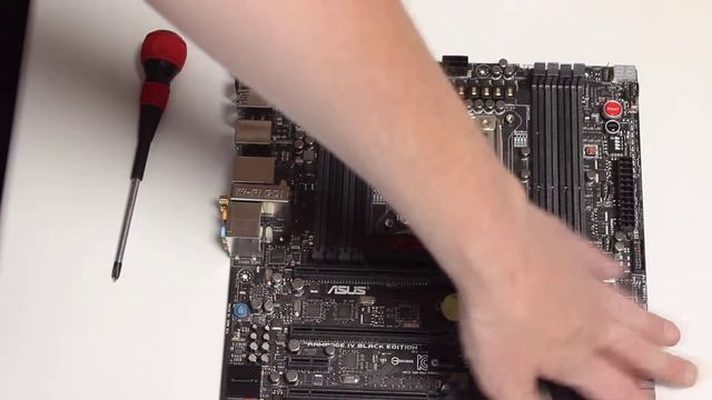ASUS Rampage IV Black Review смотреть онлайн