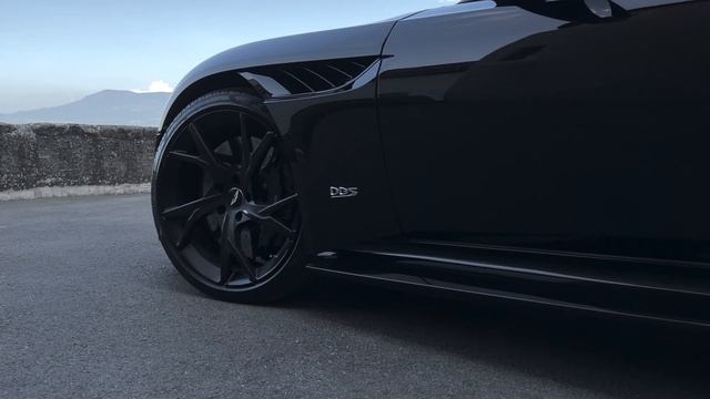 2020 Aston Martin DBS Superleggera смотреть онлайн