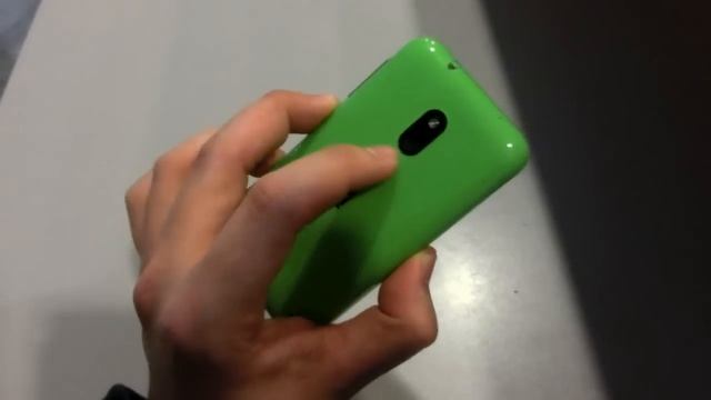 Nokia Lumia 620 | Hands On | English смотреть онлайн