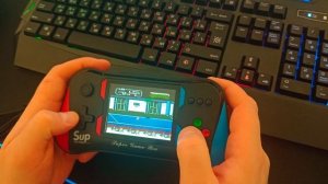 Обзор портативной игровая приставка SUP X7M (ДЕНДИ). Смотрим игры, играем, обзор звука, экрана.