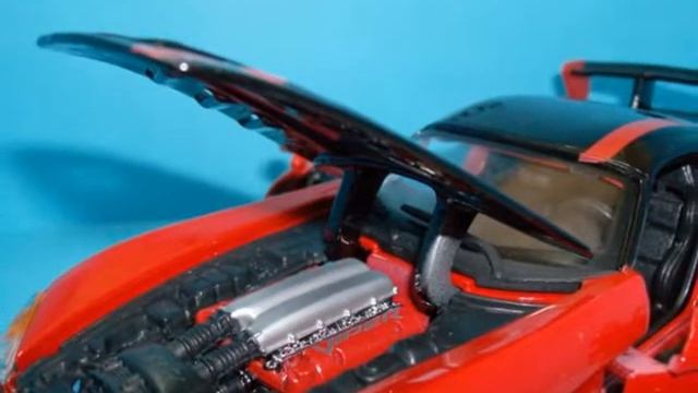 1/24 Dodge Viper SRT-10 ACR / Bburago [BU22114R] Diecast Model смотреть онлайн