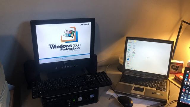 Windows 2000 VS Windows ME смотреть онлайн