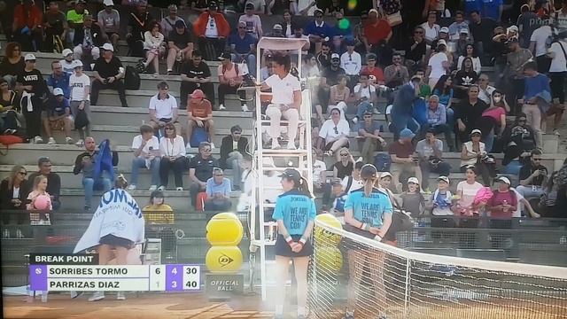 Sara Sorribes Tormo retires vs Parrizas-Diaz at the 2022 Italian Open in Rome смотреть онлайн