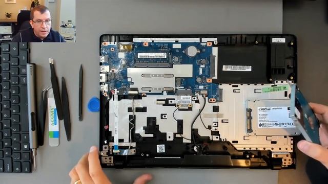 [23] SSD upgrade and broken hinge repair - Lenovo IdeaPad 100 (80MJ) смотреть онлайн