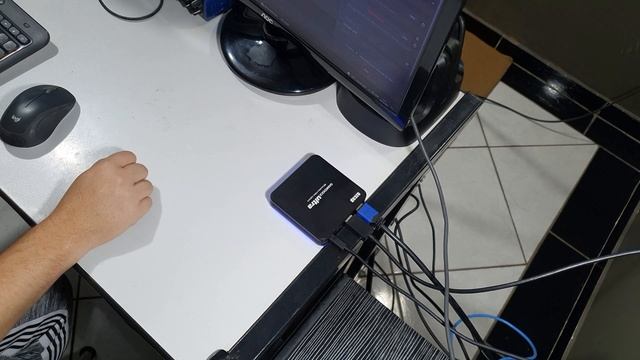 Windows 10 não reconhece Placa Captura e Webcam juntos. Resolver erro Logitech Brios e Ezcap 320. смотреть онлайн