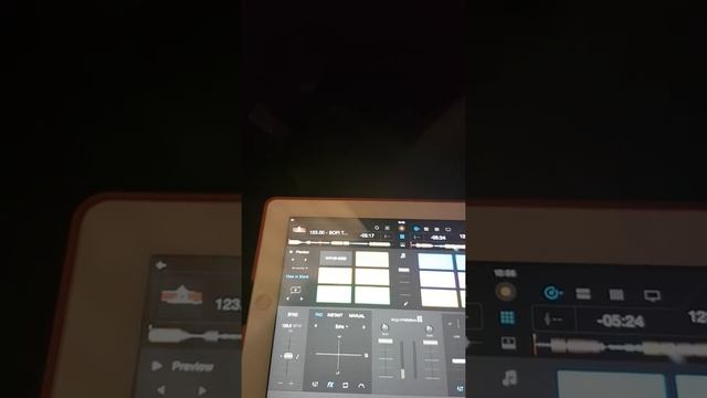Programas Pica para iPad
Djay pro смотреть онлайн
