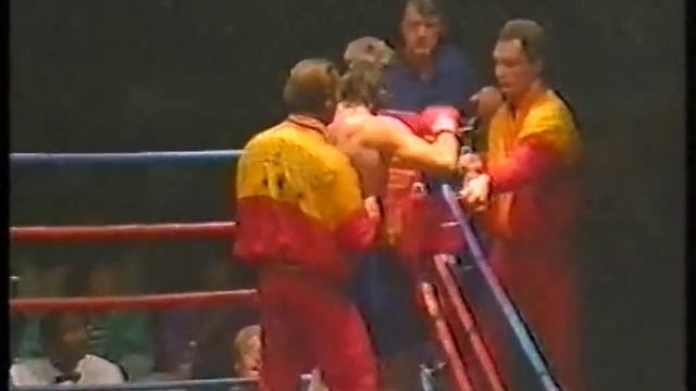 Rik v/d Vathorst vs Thorne 19-06-1988 смотреть онлайн
