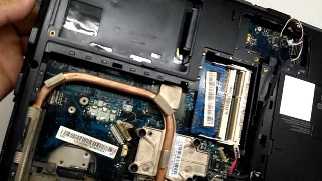 How To Disassemble Laptop Lenovo G450