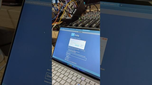 Jroo Loop firmware update with driver install смотреть онлайн