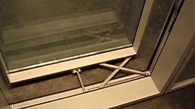 Vega Parallel Opening Window смотреть онлайн