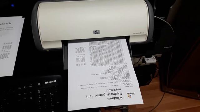 Impresora HP Deskjet D1560 смотреть онлайн
