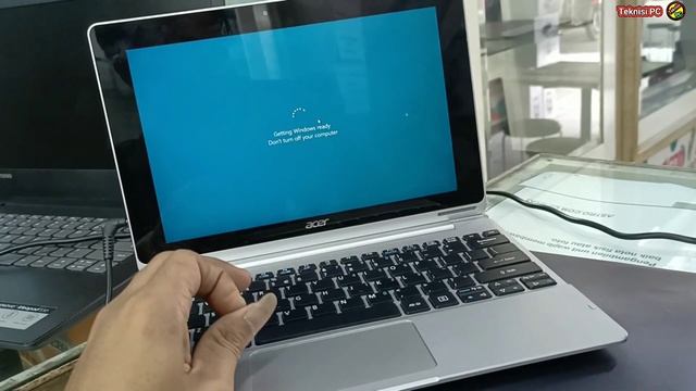CARA MENGATASI UPDATE GETTING WINDOWS READY ! WORKING ON UPDATES WINDOWS 10 смотреть онлайн