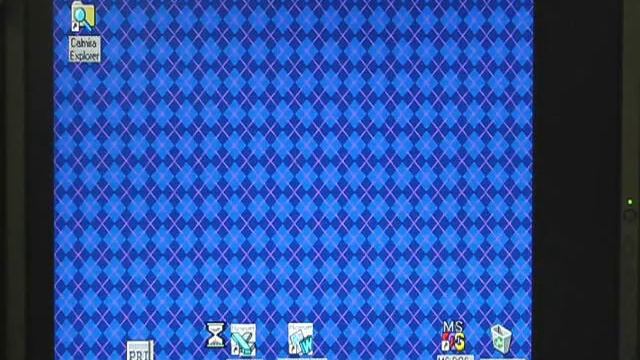 Windows on Amiga 1200 - PC TASK emulator смотреть онлайн