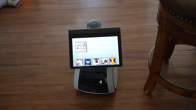 I bought Amazon's Home Security Robot Astro смотреть онлайн