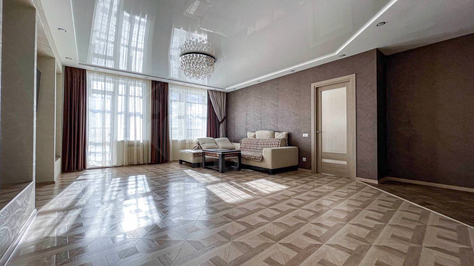 Рум-тур по 2-к квартире Дальневосточная 164.3 смотреть онлайн