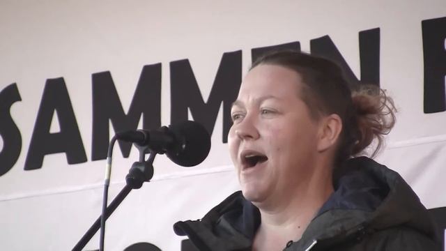 SoSu-elev Isabellas tale til demonstration for sundhedsfagligt personale og pårørende - 2/10 2015 смотреть онлайн