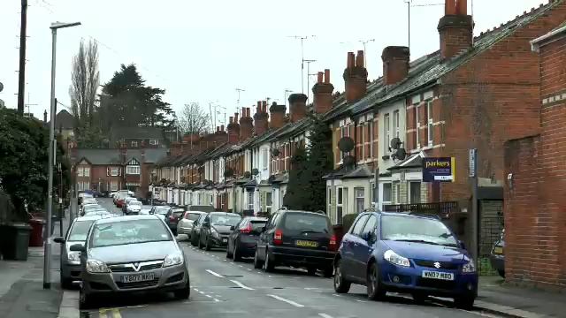 language for life a2 culture d british homes 1 смотреть онлайн