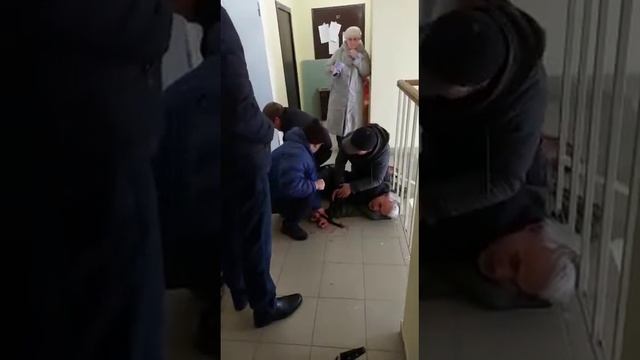 жесть в ЖСК Западный в Екатеринбурге смотреть онлайн