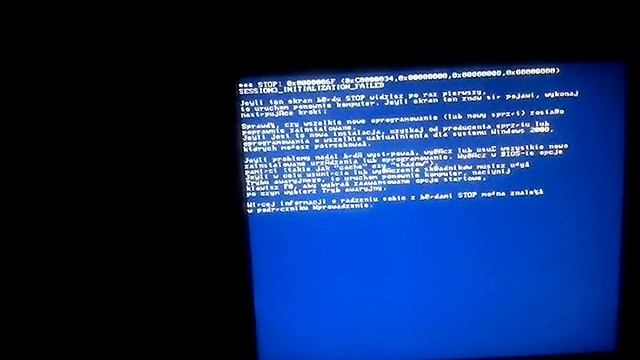 Windows 2000 BSOD vs Windows 7 смотреть онлайн