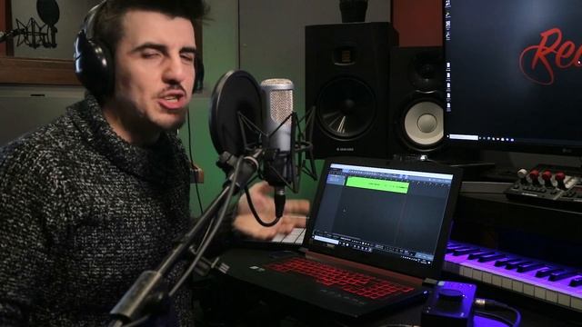 Questa AUDIENT EVO 8 dovrebbe essere incrostata in TUTTI i COMPUTER portatili | Red Sprecacenere смотреть онлайн