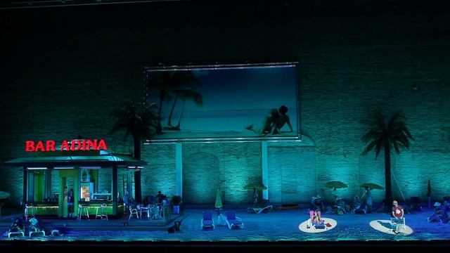 L'Elisir d'amore con la regia di Damiano Michieletto allo Sferisterio смотреть онлайн