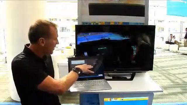 Intel WiDi and Swipe video from PC to TV wirelessly смотреть онлайн