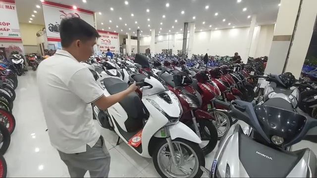 Phương Nam Dĩ An Thanh Lý Toàn Bộ Xe Rẻ Tiền Đến Mắc Thu Hồi giảm 3,9 tr xe máy giá rẻ смотреть онлайн