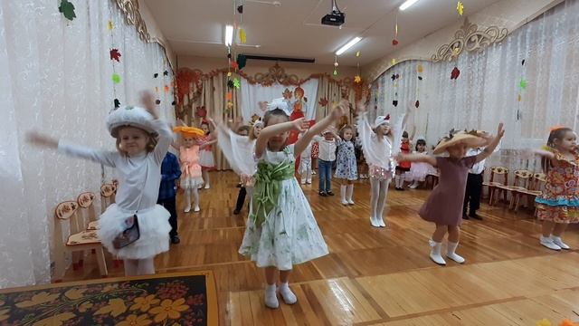 танец "Грибная электричка" смотреть онлайн