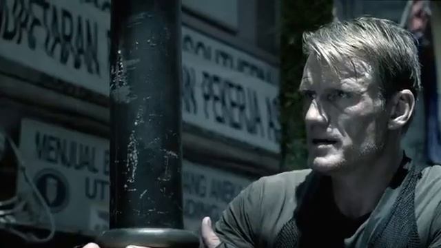 Дольф Лундгрен против зомбей