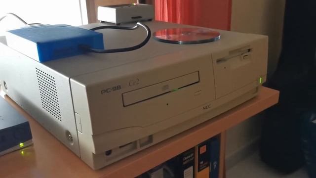 Installing Windows 95 on PC-9821 Ce2 with a new CD drive смотреть онлайн