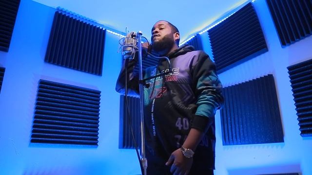 B-Day Freestyle смотреть онлайн