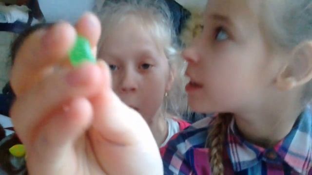 BEANBOOZLED; Челлендж в поезде!!! смотреть онлайн