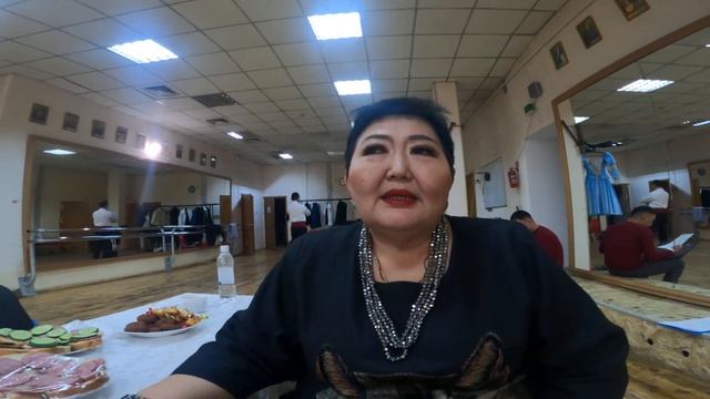 БУРЯАД УЛАСАЙ АРАДАЙ АРТИСТ ЭРЖЕНА БАЗАРСАДАЕВАТАЙ ХӨӨРЭЛДӨӨН