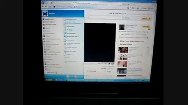 iBook G3 500Mhz running Windows XP Pro смотреть онлайн