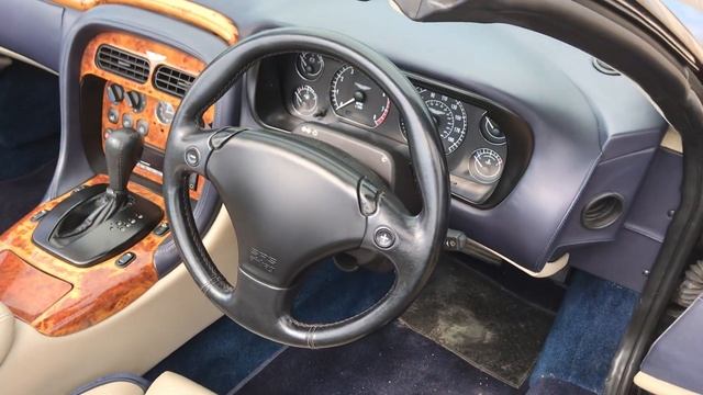 Aston Martin DB7 Vantage Volante смотреть онлайн