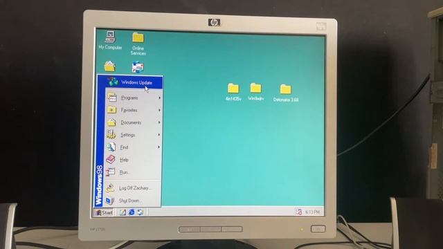 Installing Windows 98 on the Beige Beist! смотреть онлайн