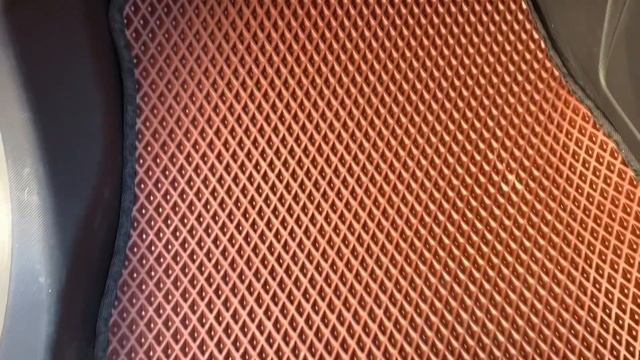 Коврики EVA 3D для Toyota Raize / Daihatsu Rocky (2019++) Правый руль смотреть онлайн