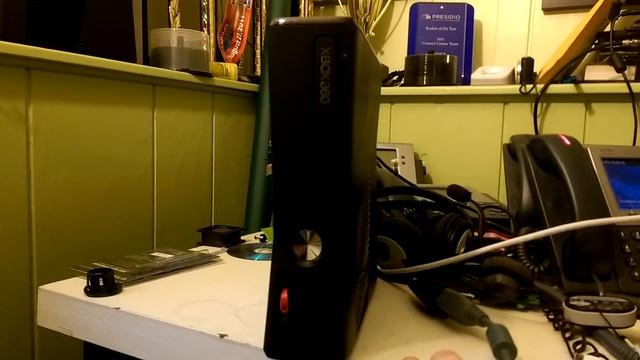 Xbox 360 Corona 4GB RGH (CR4 XL) [SOLD] смотреть онлайн