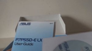 Asus P7P55D-E LX Unboxing
