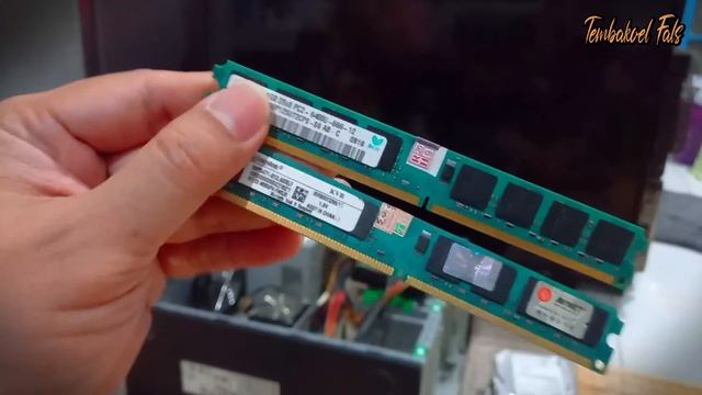 PC KIRIMAN SUBSCRIBER | CARA MERAKIT PC KARAOKE DENGAN MEMORY 512 MB APA BISA ? | TEMBAKOEL FALS смотреть онлайн