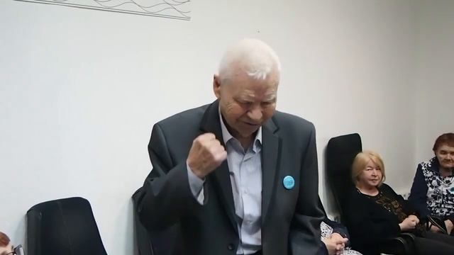 № 1553 Перестал мёрзнуть Отношения улучшились смотреть онлайн