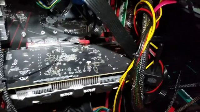 The silly way to "fix" the blue screen error "Thread stuck in device driver" смотреть онлайн