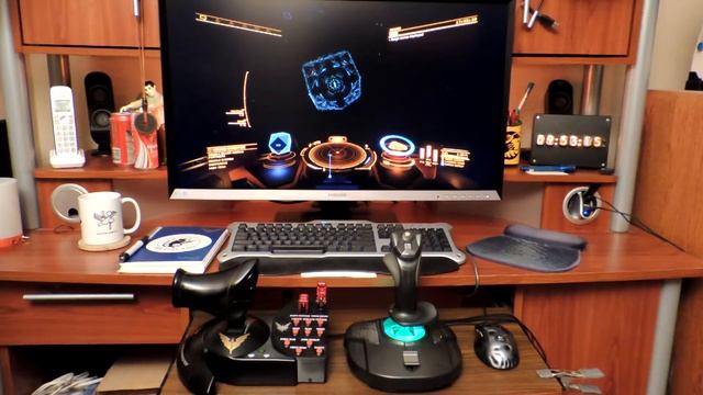 Elite Dangerous 3.0 - problem with controls set to 'hold' option смотреть онлайн