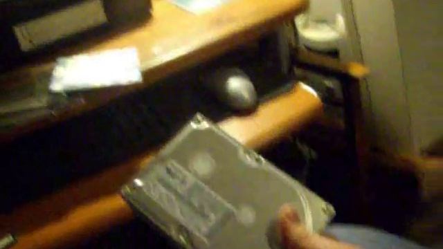 Installing Windows 98 On New HDD For The 2200 Part 1 смотреть онлайн