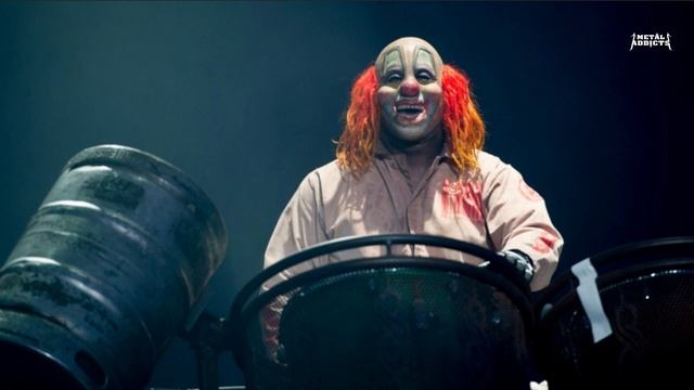 SLIPKNOT To Finally Release ‘Look Outside Your Window’ In 2024 смотреть онлайн