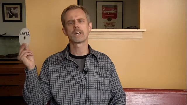 What is a Data DVD vs a Video DVD? смотреть онлайн