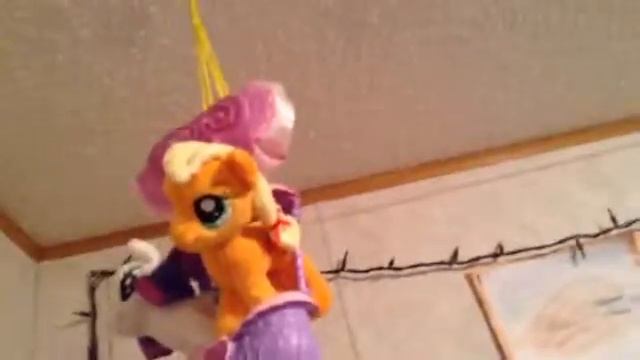 Putting Up Christmas Lights In My Room смотреть онлайн