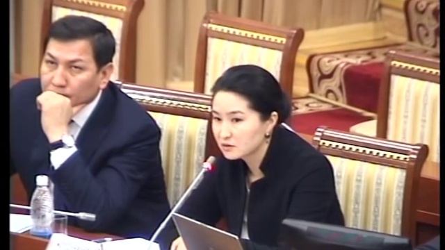 Жанар Акаев: Парламентаризмди эми куруп баштаганда туулбай атып туна чөктүрбөшүбүз керек смотреть онлайн